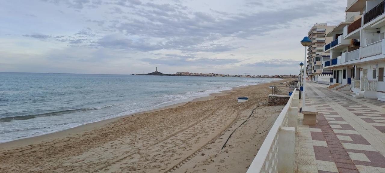 Cosy Flat With A Large Terrace Facing The Sea Apartment La Manga del Mar Menor Exterior photo